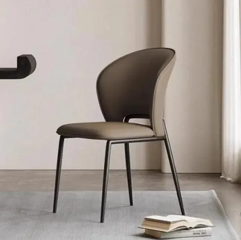 The Appearance of a Dining Chair Is the Key to Creating a Sense of Ceremony for Every Meal